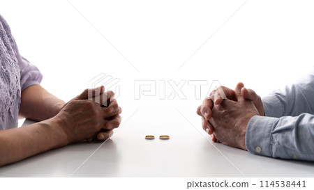 Senior couple, discussion, hand, ring Senior couple, discussion, hand, ring 114538441