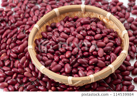 Gold beans Gold beans 114539984