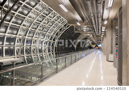 corridor or walkway to departure gate at Suvarnabhumi Airport. 114540520