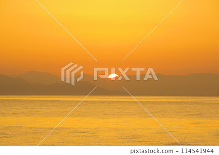 有明海的日出 114541944