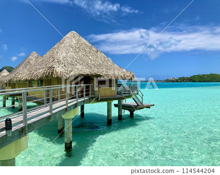Water villas and ocean in Bora Bora, Tahiti 114544204