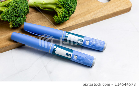 Ozempic Insulin injection pen or insulin cartridge pen for diabetics.  114544578