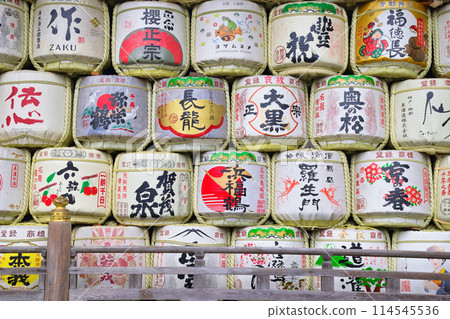 京都鬆尾大社清酒桶（京都府京都市西京區） 114545536
