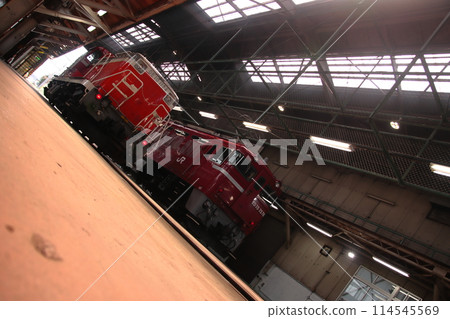 ED75-757 and DE10-1124 arrived at Aizu-Wakamatsu Transportation District (@photo session)_Photo taken on 2024/4/13 114545569