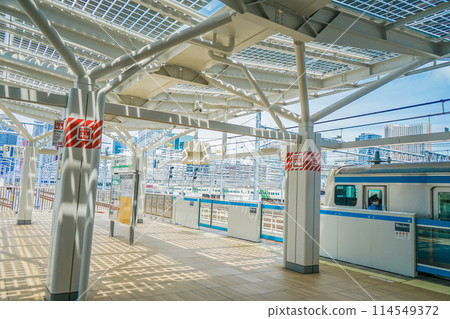 Image of Takanawa Gateway Station platform Image of Takanawa Gateway Station platform 114549372