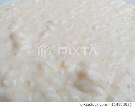dish with rice and gorgonzola cheese and green apple dish with rice and gorgonzola cheese and green apple 114553985