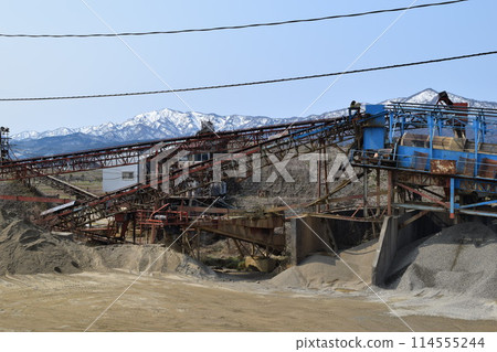 碎石廠建築材料生產現場 114555244