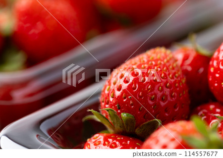 Delicious packed strawberries Delicious packed strawberries 114557677