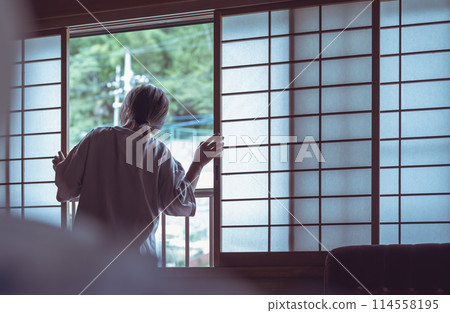 Japanese-style women Japanese-style women 114558195