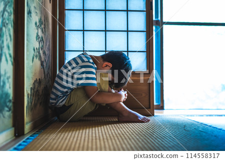 日式和兒童 114558317