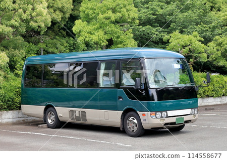 Microbus image Microbus image 114558677