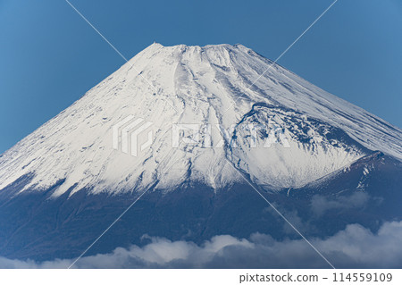 The summit of Mt. Fuji as seen from Numazu City The summit of Mt. Fuji as seen from Numazu City 114559109