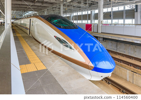 日本北陸新幹線白高 114560400