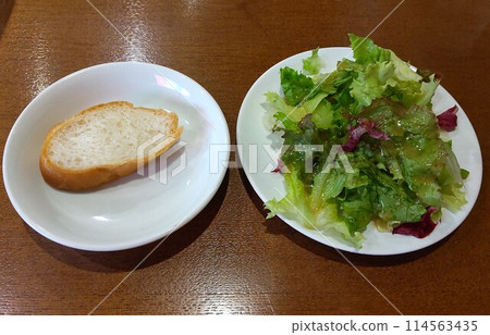 麵包和沙拉 麵包和沙拉 114563435