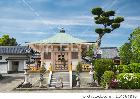 Nagata Kannon (Nyoizan Yakuyoke Kannon Temple) and Memorial Hall [Kinokawa City, Wakayama Prefecture] 114564886