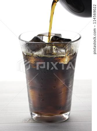 Iced coffee (white background) Iced coffee (white background) 114569022