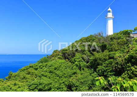 [和歌山縣]紀伊日禦岬燈塔的晴空 114569570