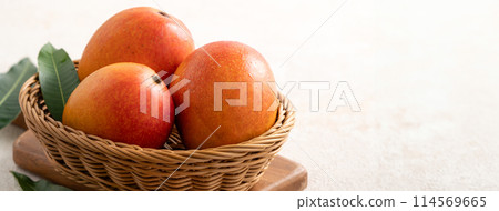 Mango Sunshine Fruit Taiwan Taiwan fruit mango マンゴー Mango Sunshine Fruit Taiwan Taiwan fruit mango マンゴー 114569665