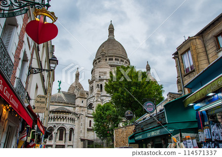 Beautiful scenery in Paris, France Beautiful scenery in Paris, France 114571337