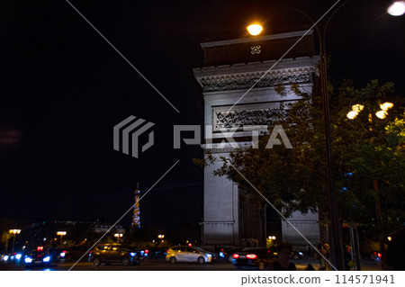 Arc de Triomphe at night in Paris, France Arc de Triomphe at night in Paris, France 114571941
