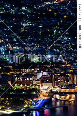 從稻佐山展望台看到的長崎市夜景【長崎市】 114574661