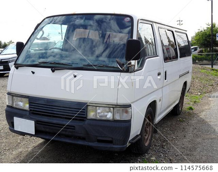 Nissan Caravan 3rd generation van late model DX Nissan Caravan 3rd generation van late model DX 114575668