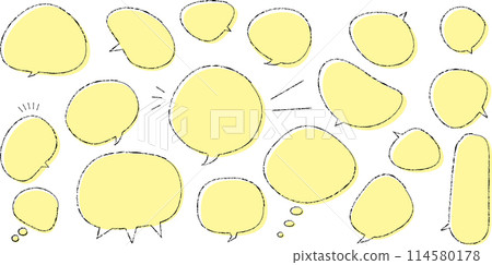 Hand-drawn speech bubbles 114580178