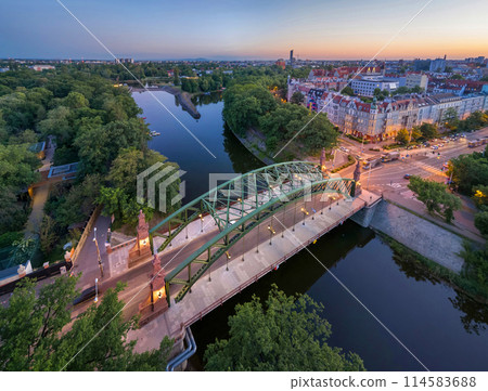 Aerial view of Zwierzyniecki Bridge in Wroclaw 114583688