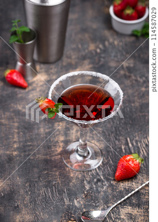 Strawberry martini. Sweet summer cocktail 114587029