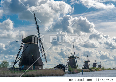 Kinderdijk-Elshout windmill network, Netherlands, World Heritage Site Kinderdijk-Elshout windmill network, Netherlands, World Heritage Site 114587696