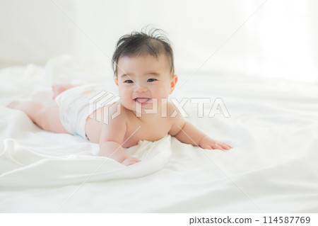 裹著白布的嬰兒 114587769