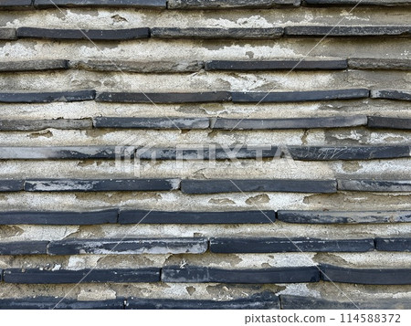 The old block wall of the historic Zojoji Temple 114588372