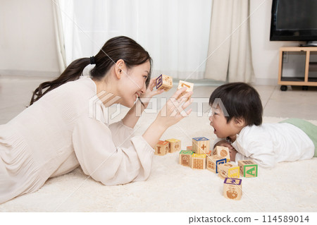 母嬰遊戲、幼兒積木、保育老師 114589014