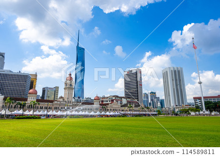 Malaysia, Merdeka Square and Sultan Abdul Samad Building 114589811