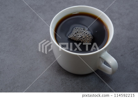 coffee cup with freshly brewed coffee 114592215