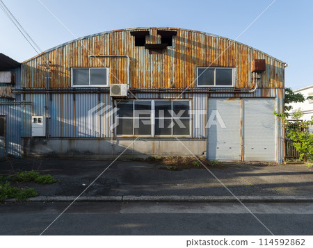 Old ruins of a factory Old ruins of a factory 114592862