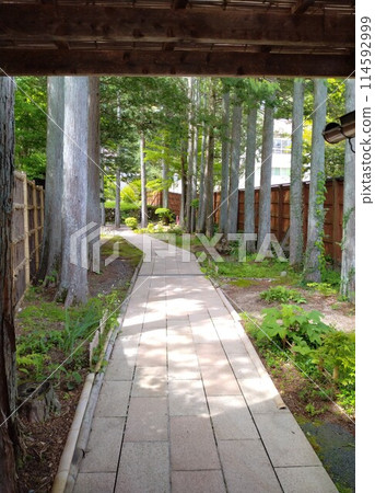 An old house surrounded by greenery: Yamamura Daikan Yashiki in Kiso Fukushima An old house surrounded by greenery: Yamamura Daikan Yashiki in Kiso Fukushima 114592999