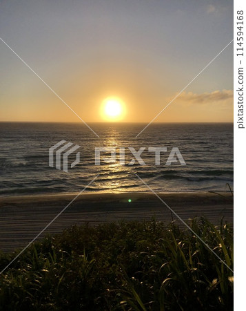 在海上日落 在海上日落 114594168