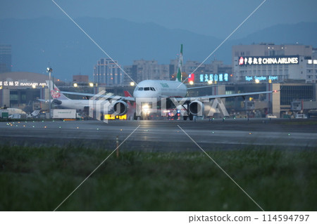 松山機場 114594797