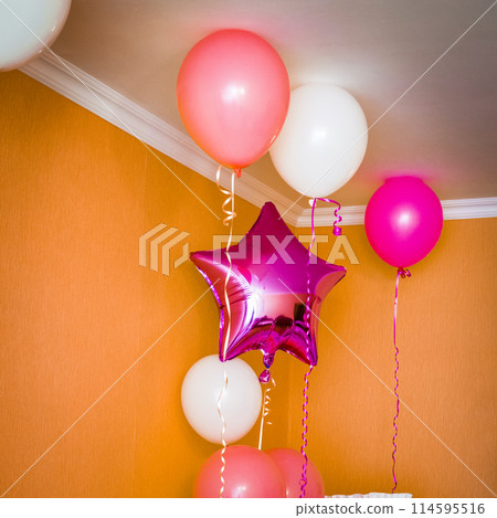 Place of the newborn Place of the newborn 114595516