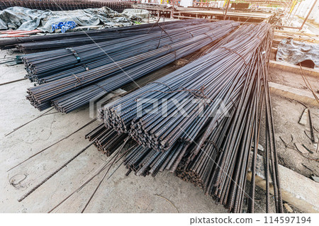 Round Bar Steel high strength for construction concrete casting industry, long line cylindrical metal bar stock. Round Bar Steel high strength for construction concrete casting industry, long line cylindrical metal bar stock. 114597194