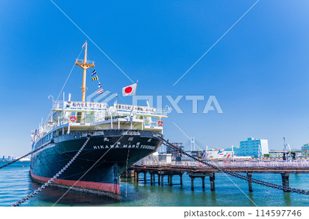 (Kanagawa) Yokohama Yamashita Park's Hikawa Maru 114597746