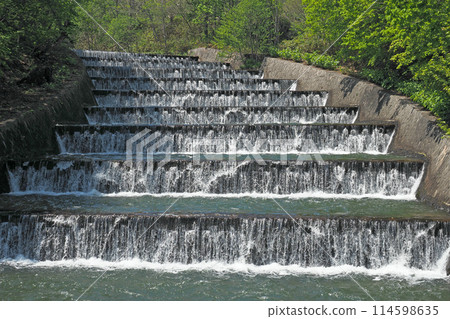 Otaru Water blinds Step-type overflow channel 114598635