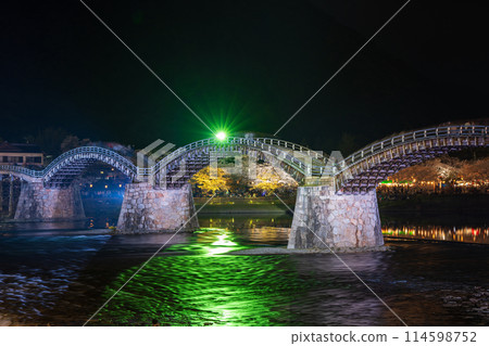 錦帶橋櫻花夜景 岩國市 114598752