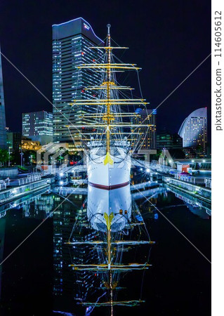 Yokohama with a beautiful night view Yokohama with a beautiful night view 114605612