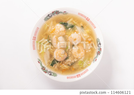 Shrimp Ramen with Thick Sauce 114606121