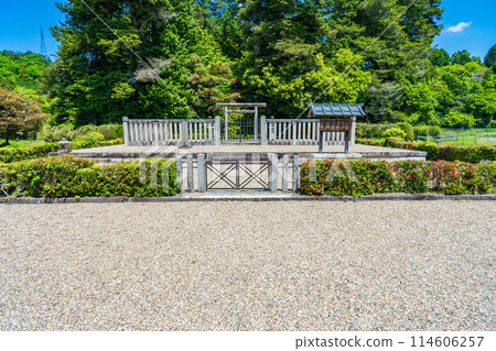 Nara City, Nara Prefecture, Emperor Kōnin's 49th Emperor Tahara Tosho 114606257