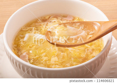 大白菜培根蛋湯 114606821