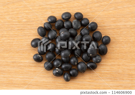 Black soybean Black soybean 114606900