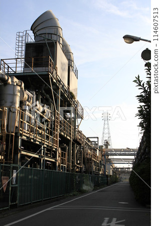 Chemical complex in Ogimachi, Kawasaki-ku, Kawasaki City, Kanagawa Prefecture Chemical complex in Ogimachi, Kawasaki-ku, Kawasaki City, Kanagawa Prefecture 114607513